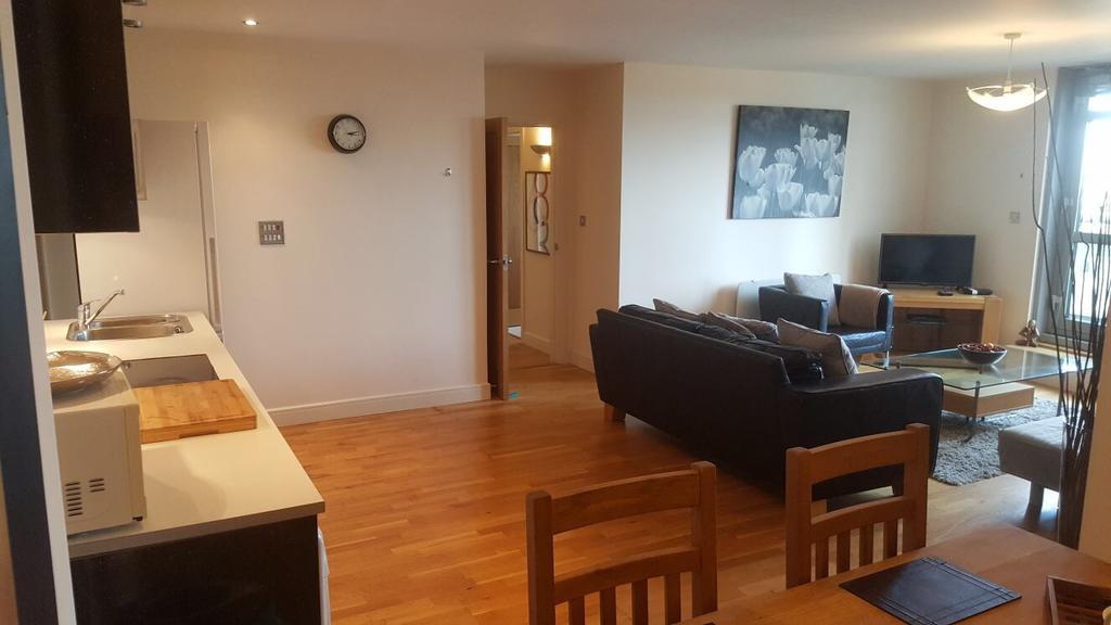 Sky Night Serviced Apartments كارديف المظهر الخارجي الصورة